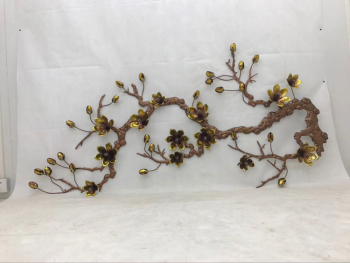 Trang trí biệt thự bằng tranh sắt trang trí có nên hay không?